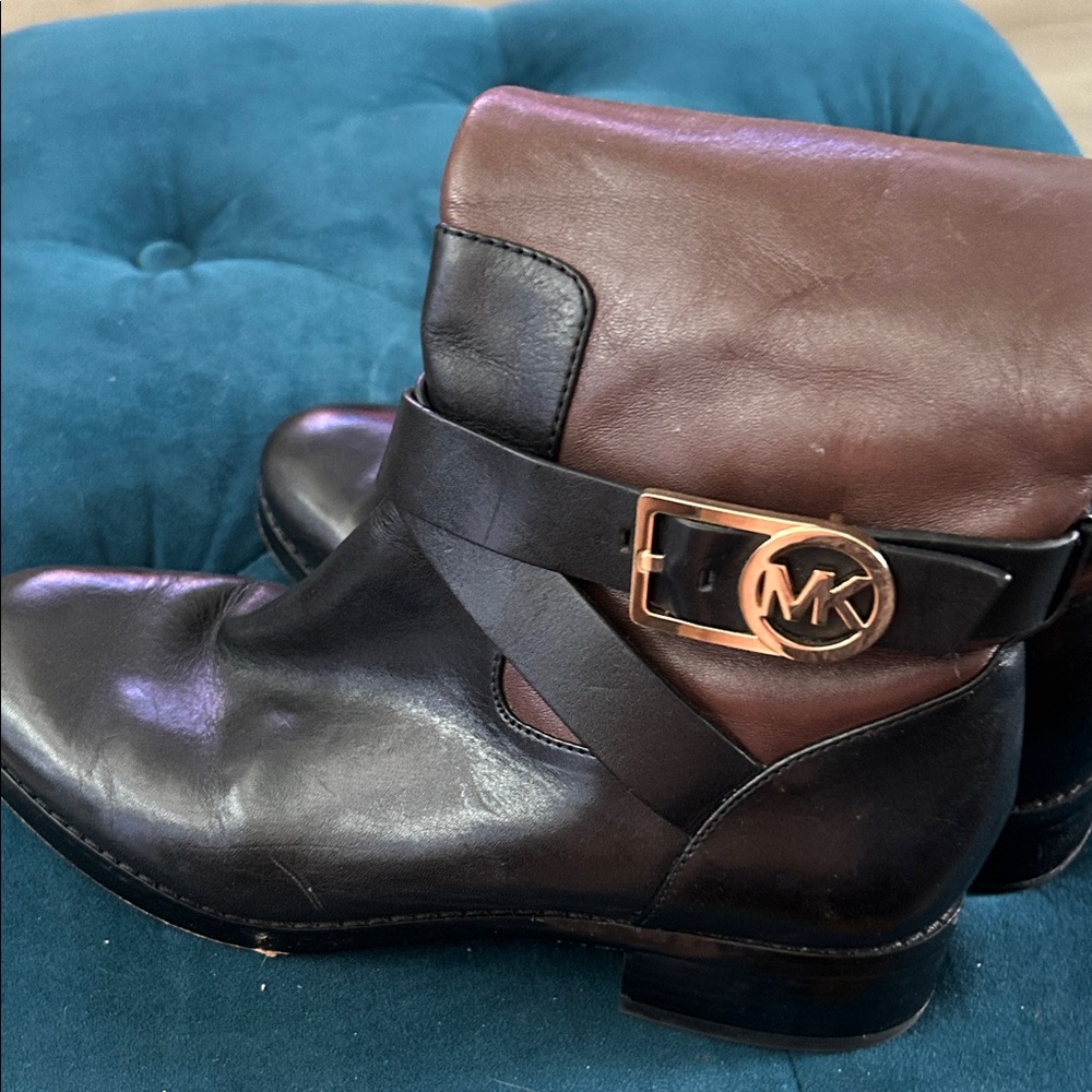 Michael Kors Two-Tone Black and Brown Leather Chukka Boots